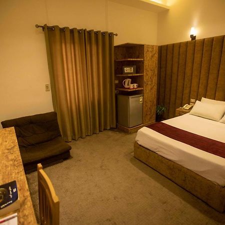 Valencia Ap Cairo Hotel Eksteriør billede
