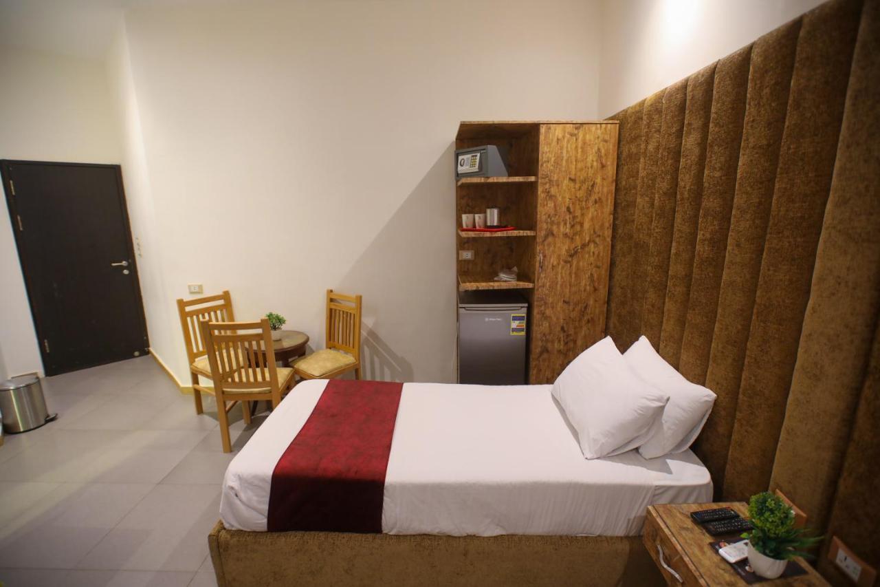 Valencia Ap Cairo Hotel Eksteriør billede
